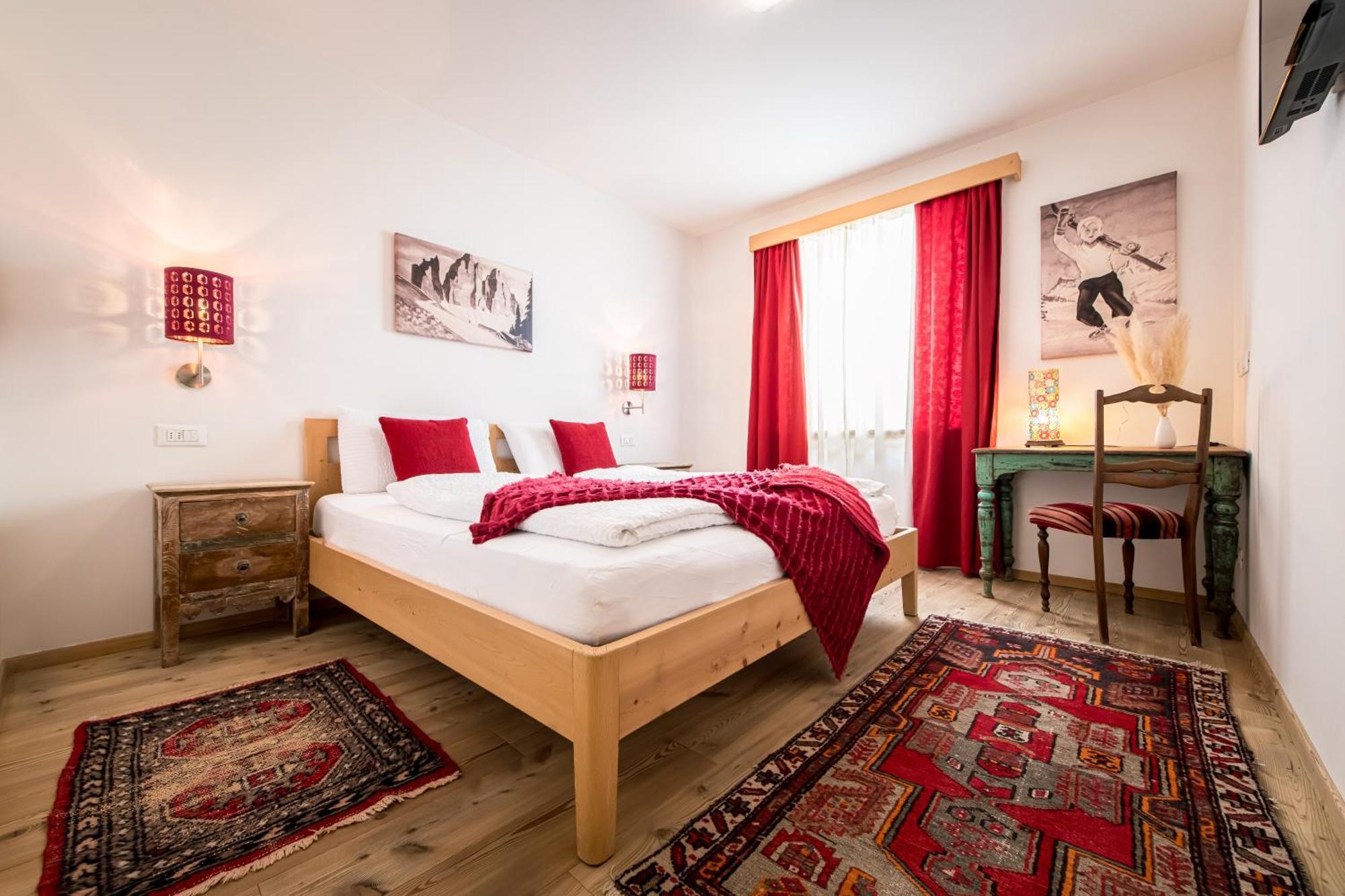 Standard Double Room,1598919093:JPEG